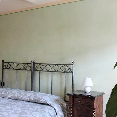 Ca' 'D Carlot Bed & Breakfast Cantarana