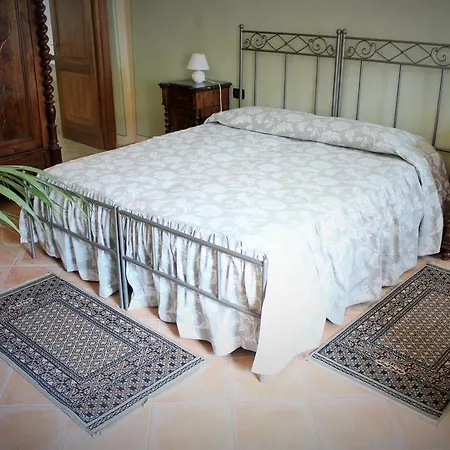 Bed & Breakfast Ca' 'd Carlot Cantarana